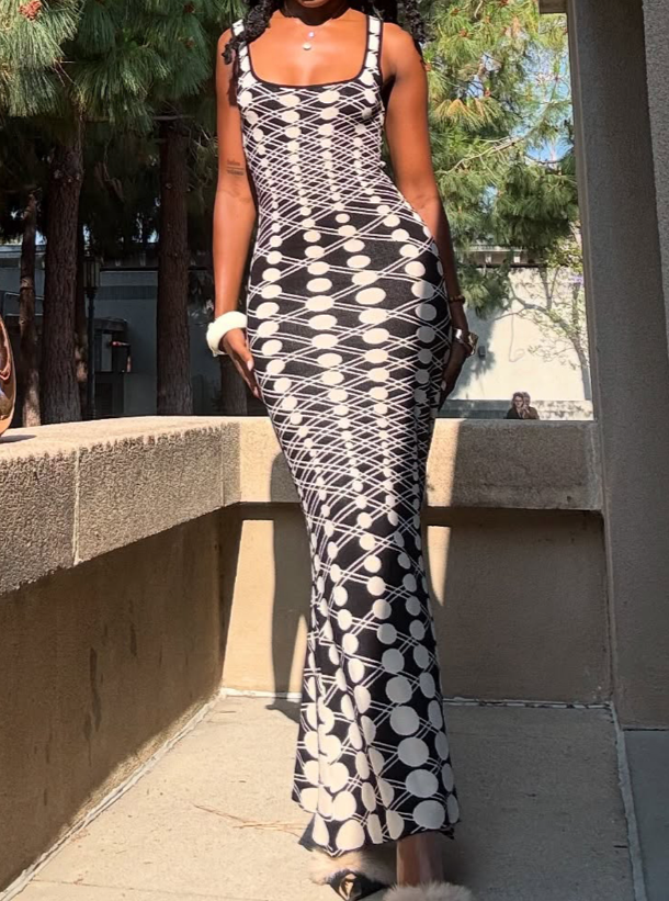 Black White Sexy Print Backless Spaghetti Strap Long Dresses.