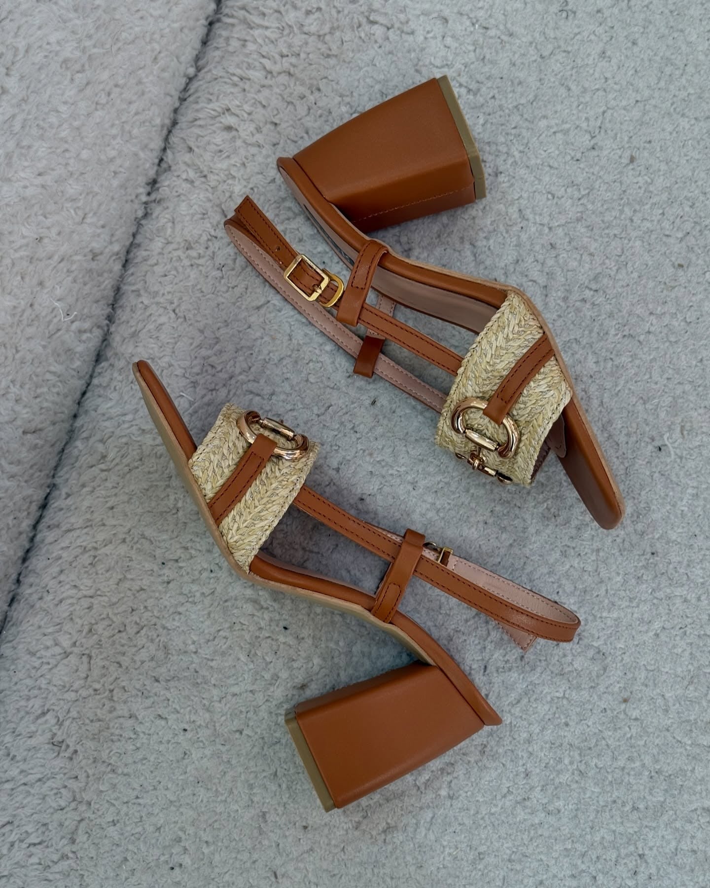 Metallic Accessories Braided Thick Heel Pumps