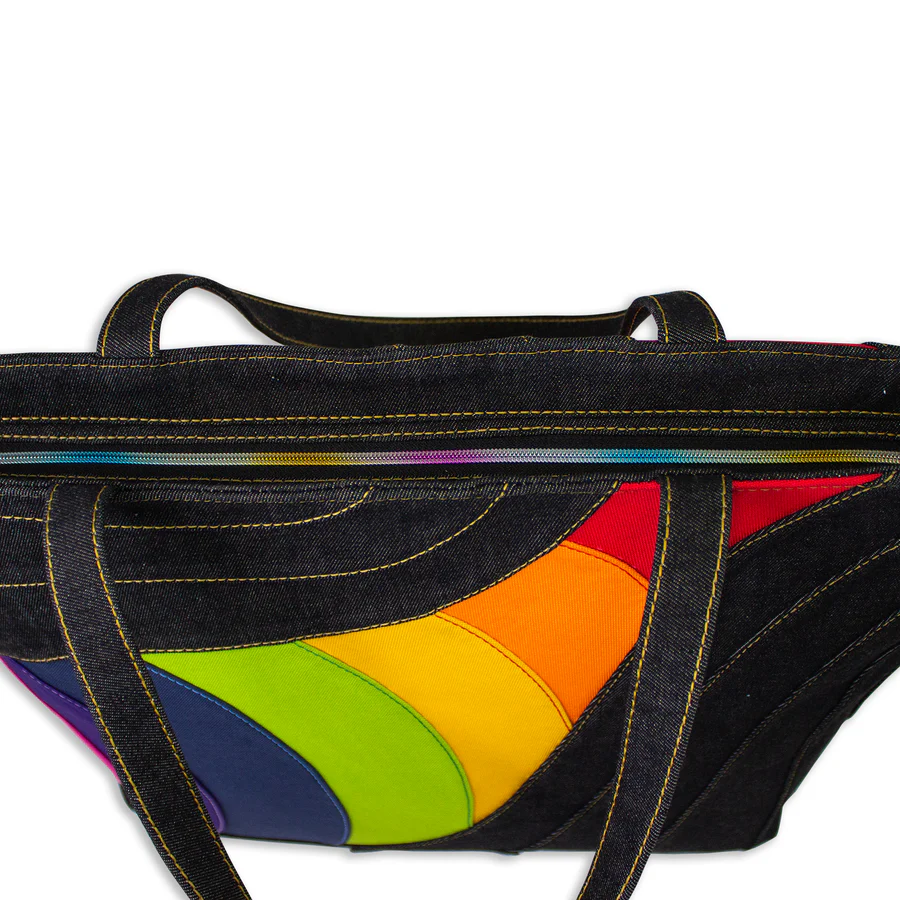 Contrast Tote