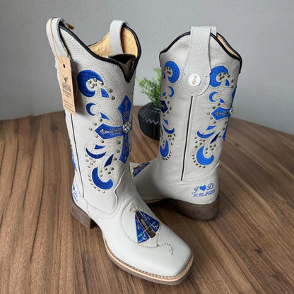 Embroidered Low-heel Square-toed Boots