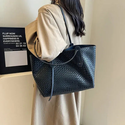 Woven Tote – Effortless Elegance, Every Day