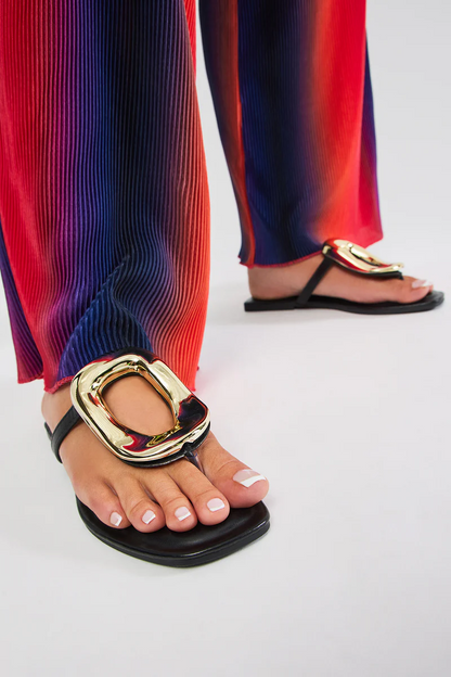 New Here Flat Sandals