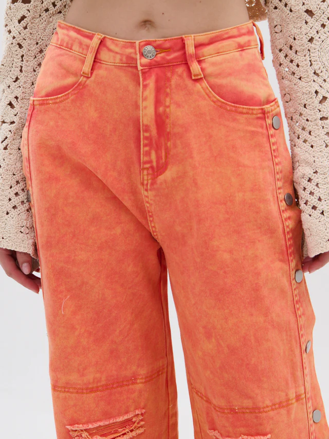 Side Slit Ripped Jeans