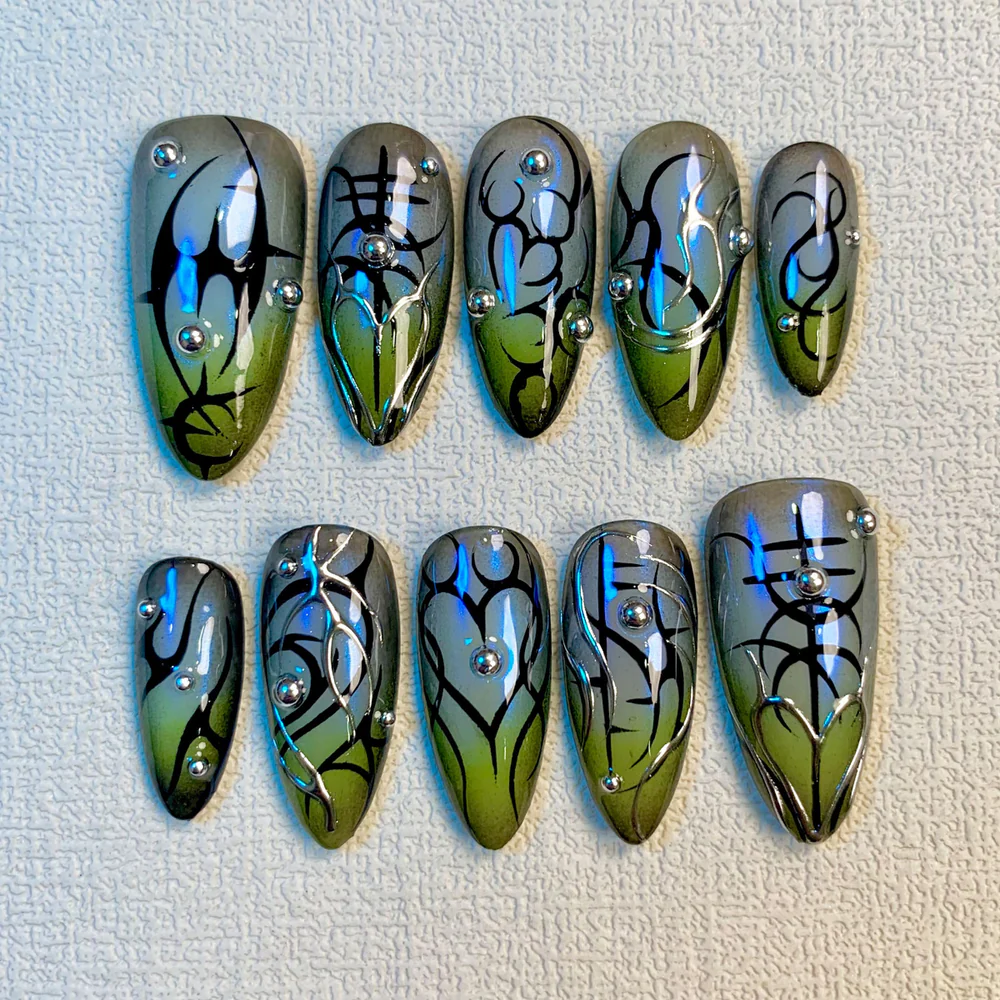 Custom Black Strokes Press On Nails