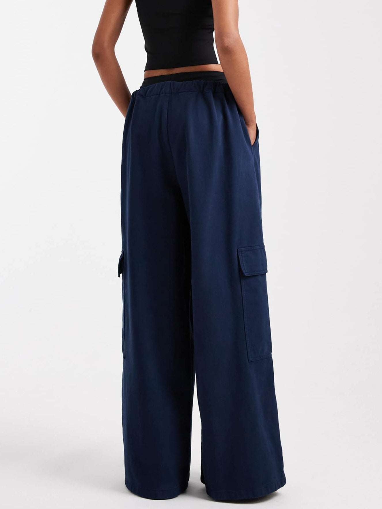 Navy Blue Tooling Modeling Suit