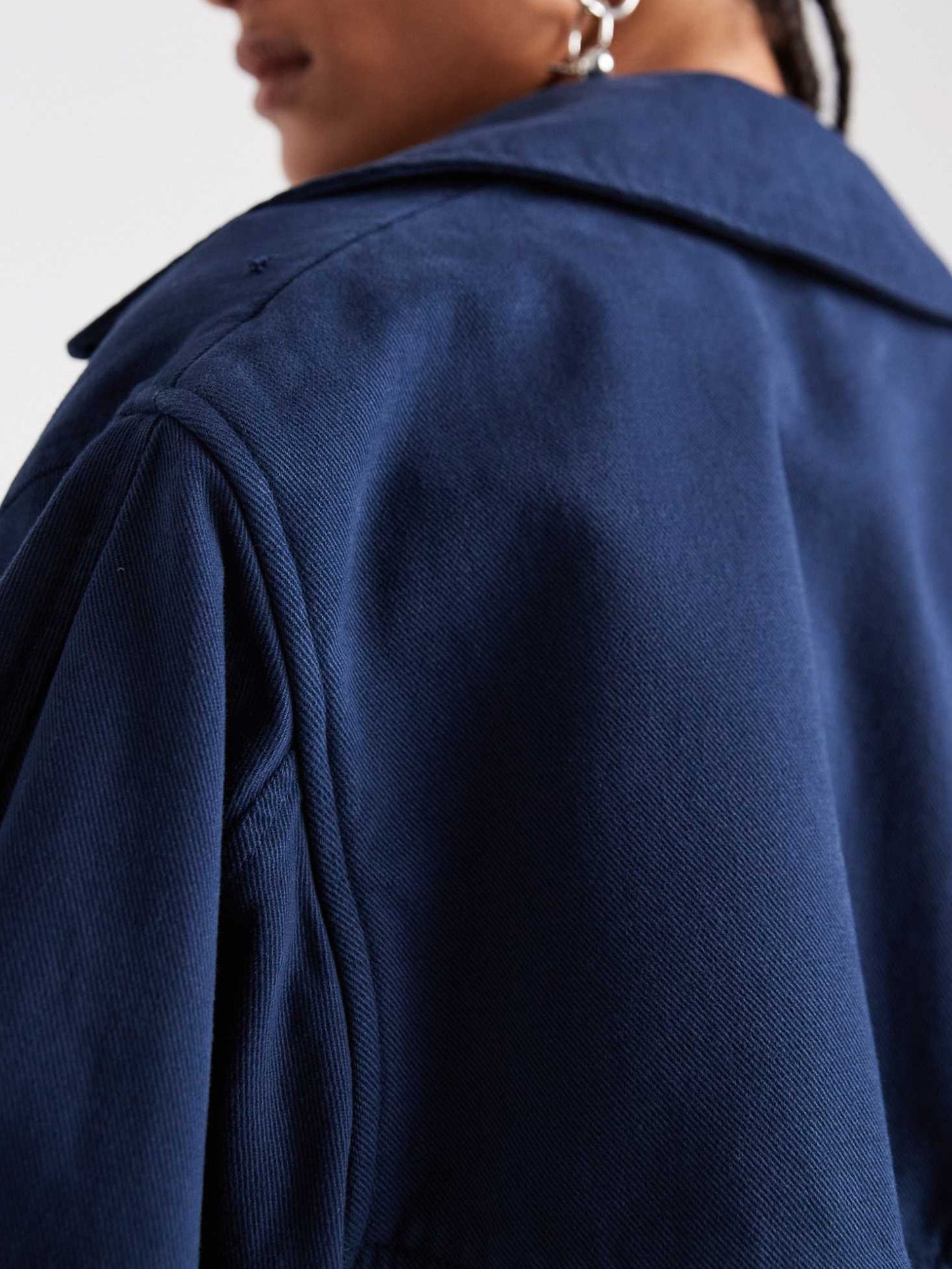 Navy Blue Tooling Modeling Suit