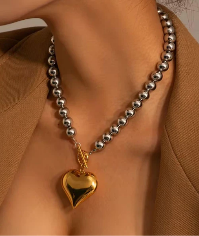 Chic Heart Necklace